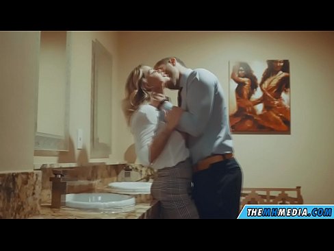 ❤️ Кога бујна русокоса ќе ве заведе во јавен тоалет ️ Руско порно кај нас mk.cbddeluxe.top ❌️
